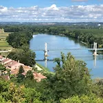 Bed & Breakfast De La Galerie Du Port 