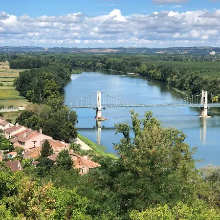 Bed & Breakfast De La Galerie Du Port Douce France 4*
