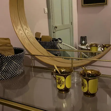 De La Galerie Du Port Douce France Auvillar